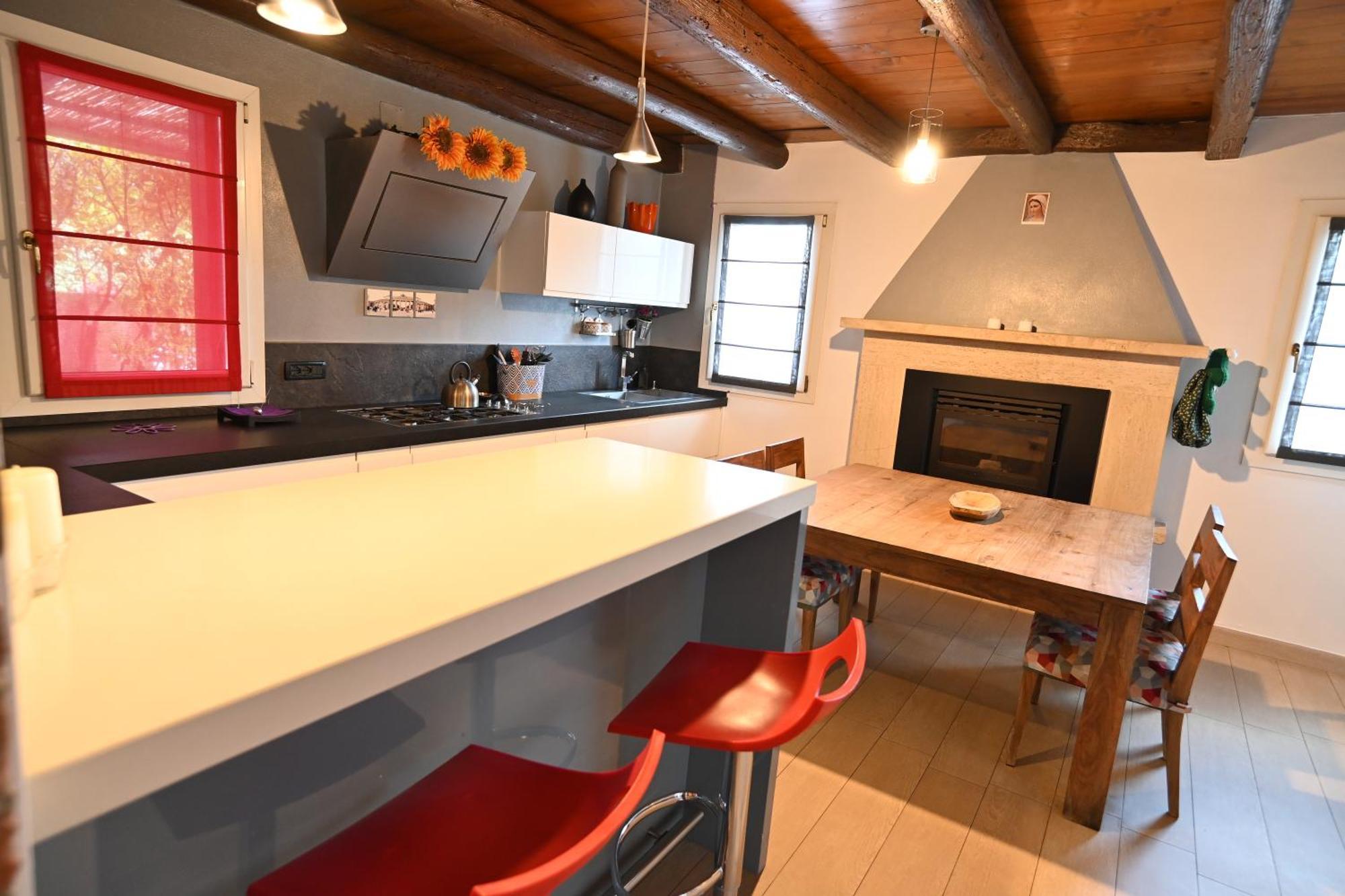 Ca Centosa Artistic House Villa Storica Ristrutturata Con Patio E Giardino Τσιταντέλα Εξωτερικό φωτογραφία
