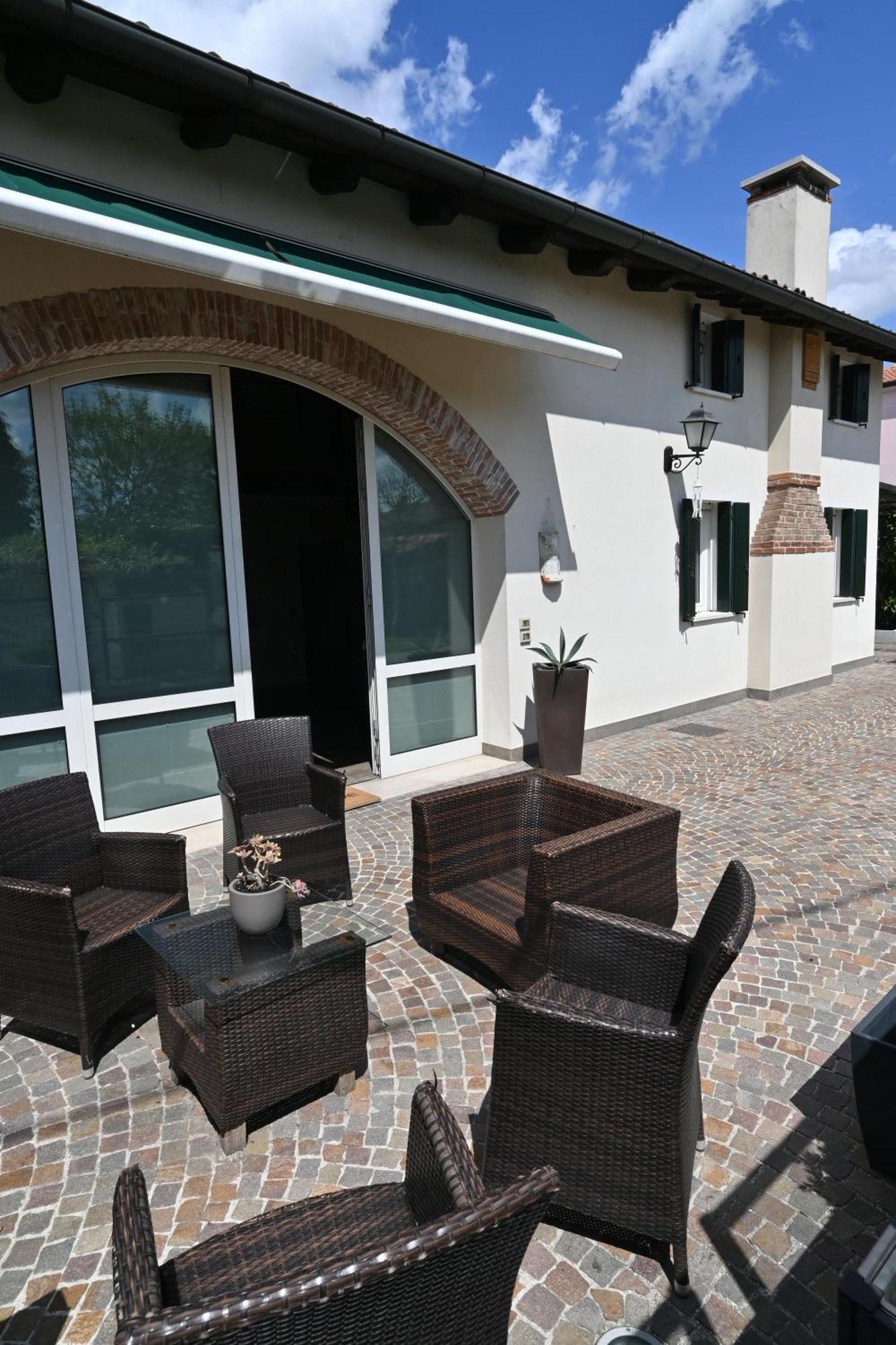 Ca Centosa Artistic House Villa Storica Ristrutturata Con Patio E Giardino Τσιταντέλα Εξωτερικό φωτογραφία